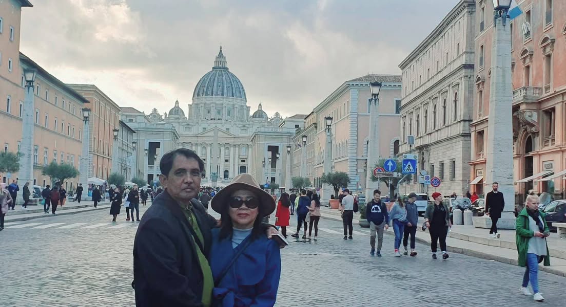 A shared travel photograph in front of St Peter’s Basilica, from Edna’s Vatican memory